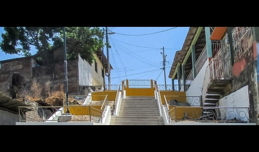 Culminó regeneración de la escalinata del Barrio Centenario