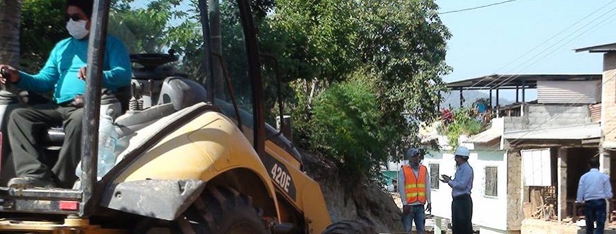 Se ejecutan trabajos de adoquinado en San Sebastián