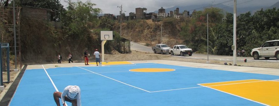 Regeneración de cancha en La Alborada en recta final